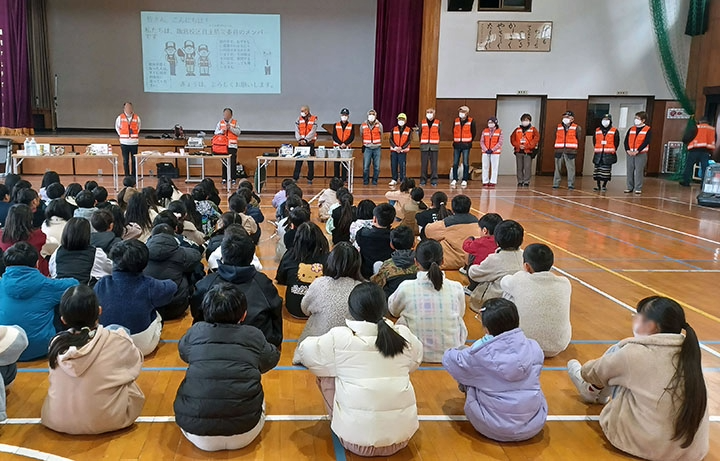 防災資機材の展示