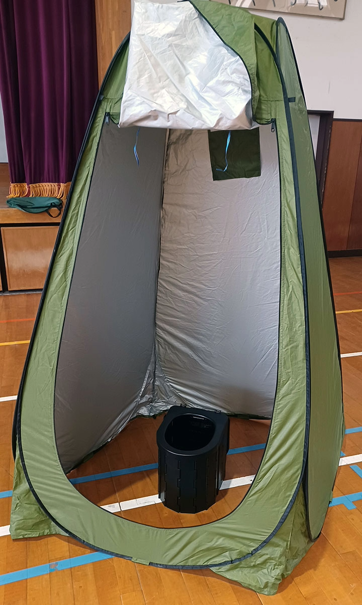 簡易間仕切りの展示