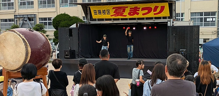 ステージ ダンス